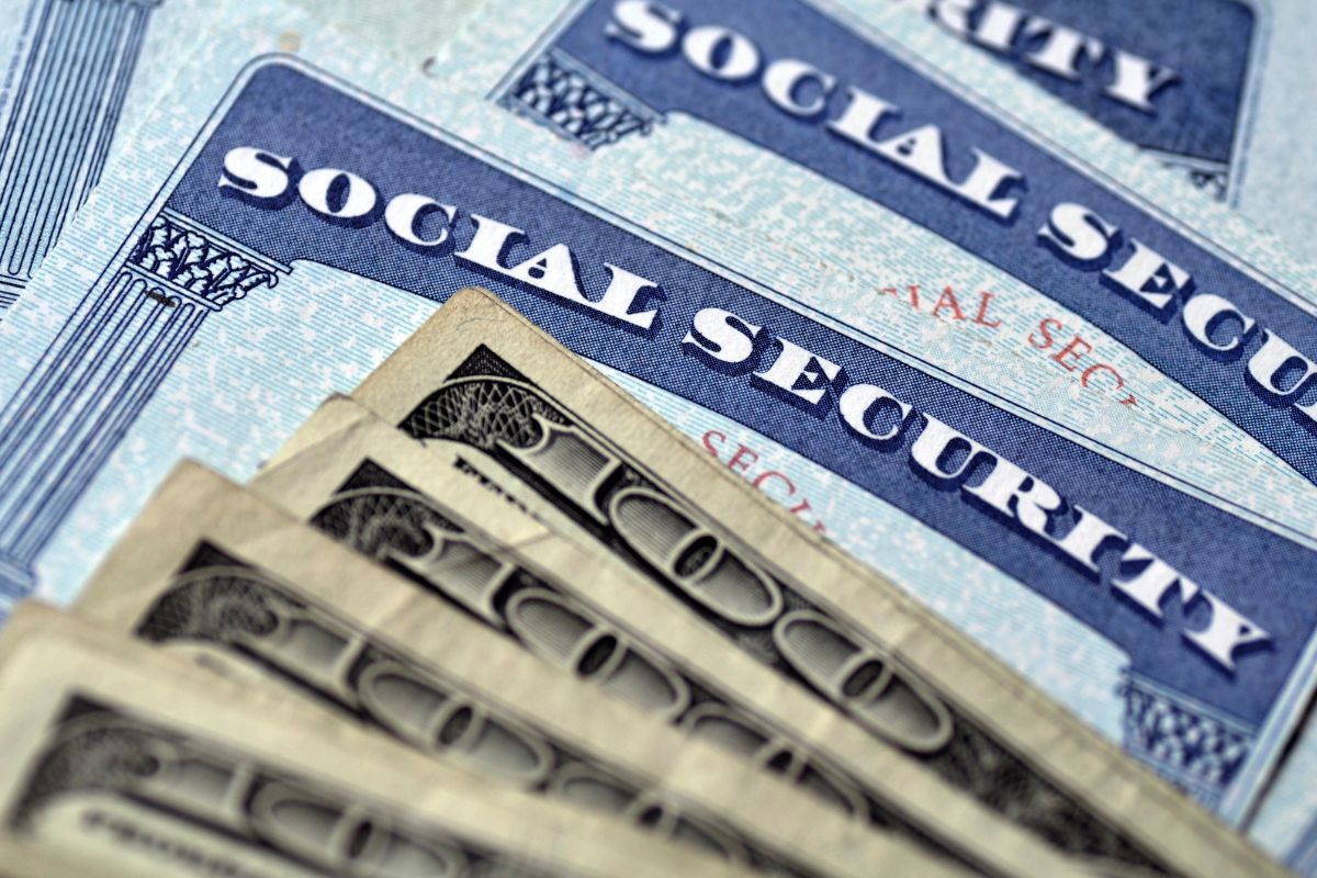 Social Security Cards And Money